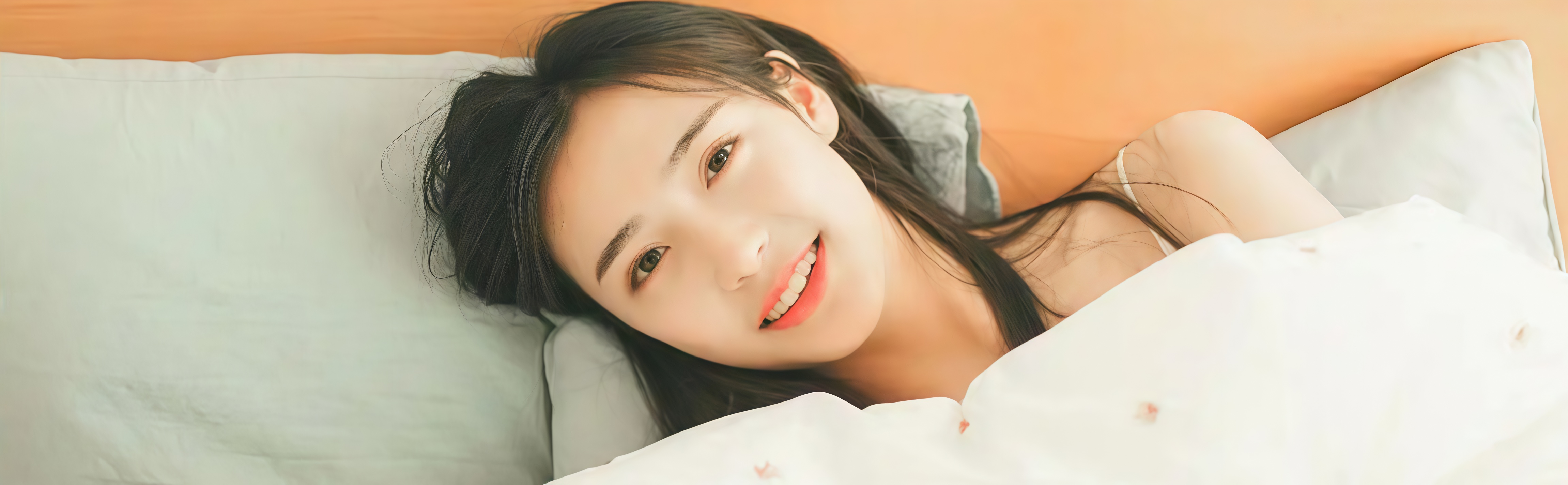 加拿大街头3P性交不雅视频