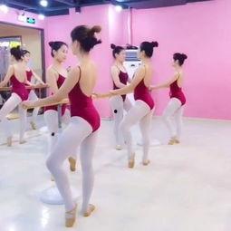 中国舞成人魔鬼训练视频