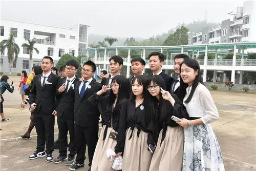 各高中成人典礼视频,高中成人典礼视频集锦回顾